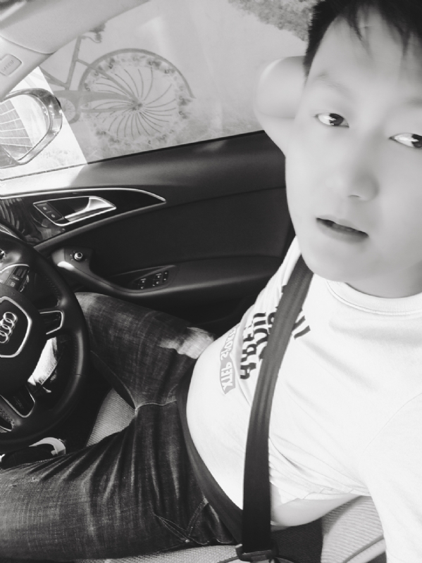 意中人的第一张照片--甘肃交友中心